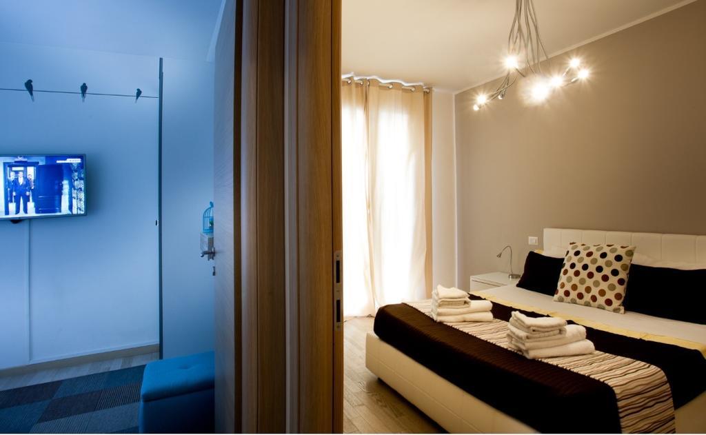 Casa Mia Appartement Desenzano del Garda Buitenkant foto