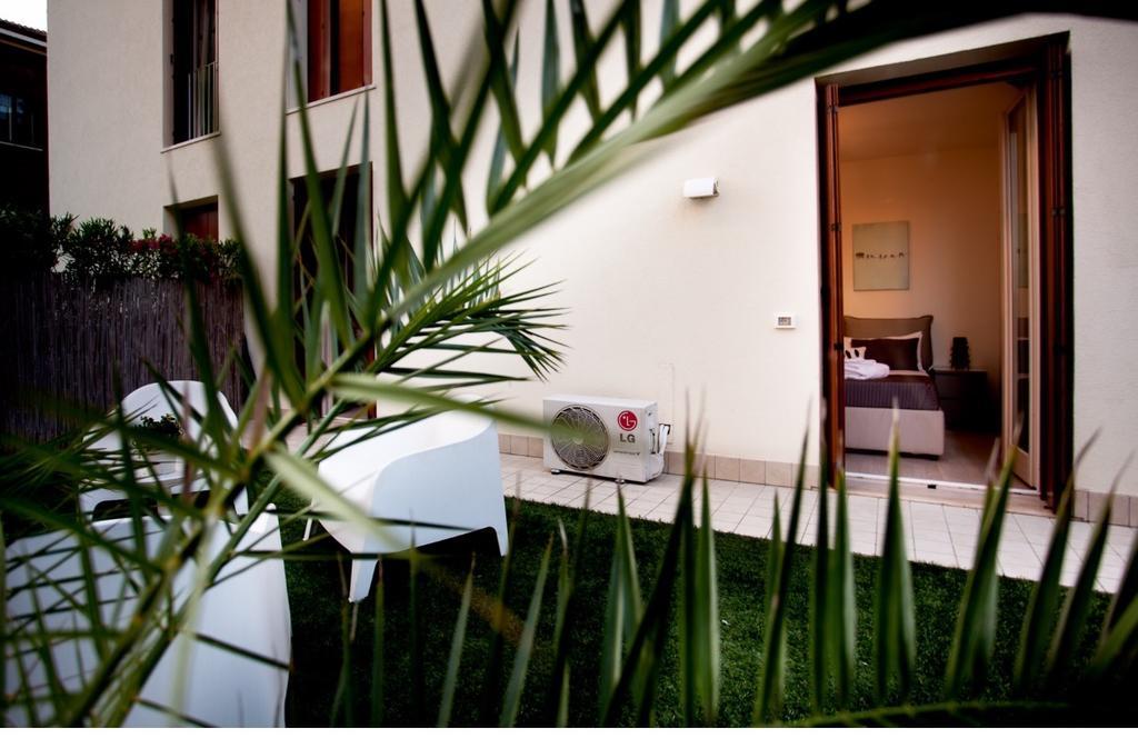 Casa Mia Appartement Desenzano del Garda Buitenkant foto