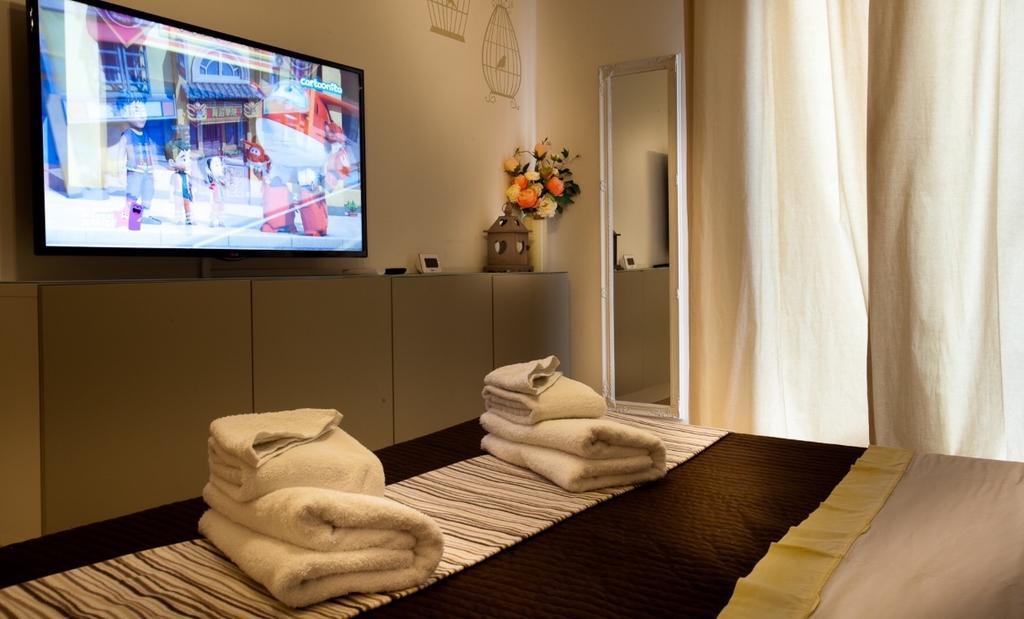 Casa Mia Appartement Desenzano del Garda Buitenkant foto
